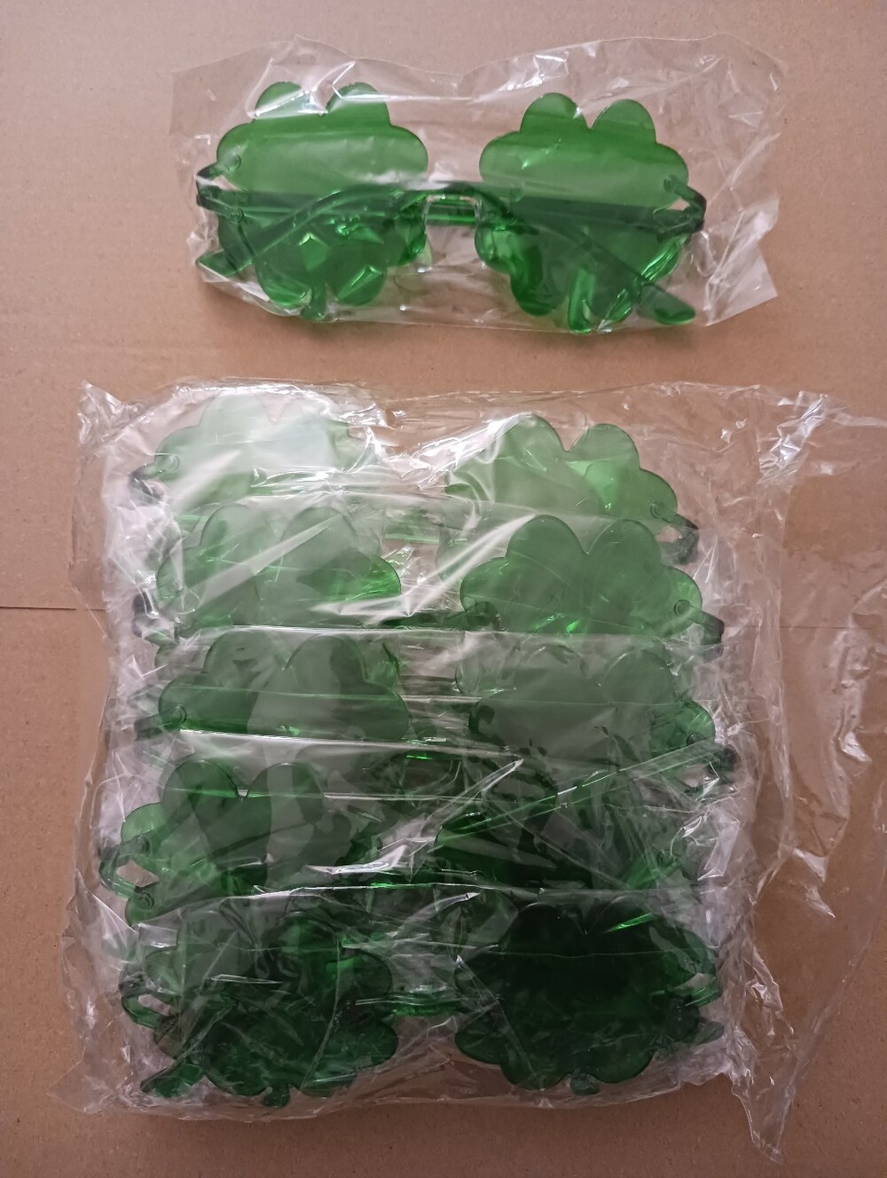 10 Pairs  Shamrock Sunglasses, Green Four Leaf Clover Glasses , New